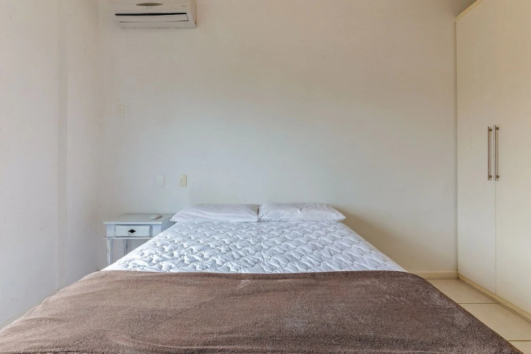 Apt With Pool 250m From Jurere Beach Aya201