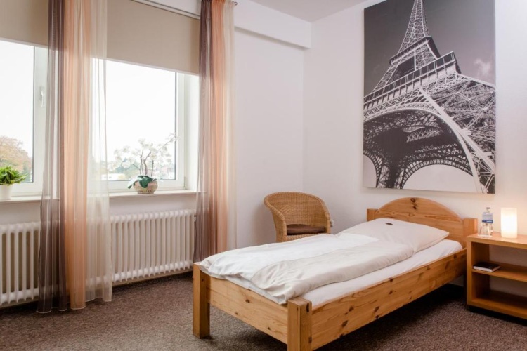 Standard Single room