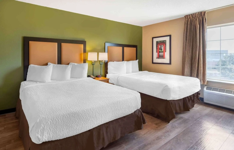 Quadruple Suite