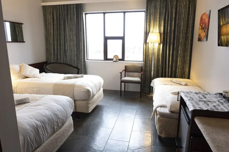 Hotel Fljotshlid