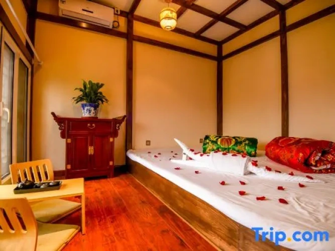 2 Bedrooms Deluxe Suite