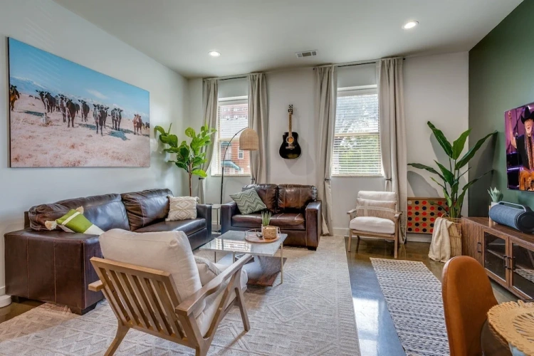2 Bedrooms Cottage