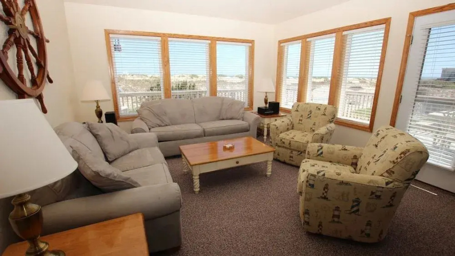 Captain's Cabin - 7 Br Home