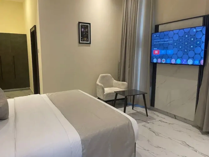 Deluxe Single room with city view