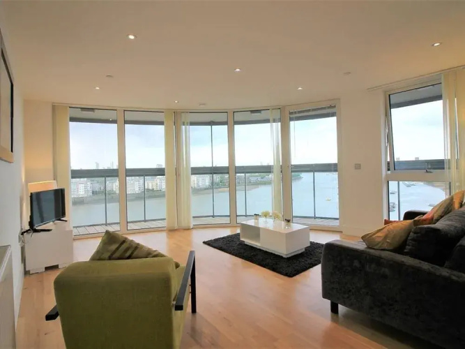 Admiral Tower Apartment
