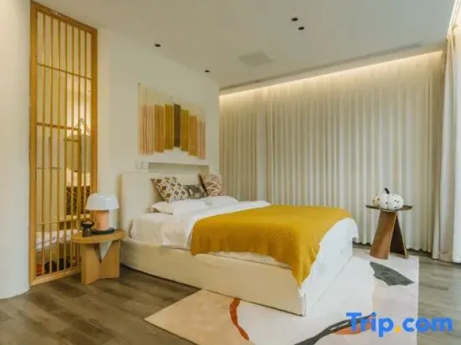 Suite with river view