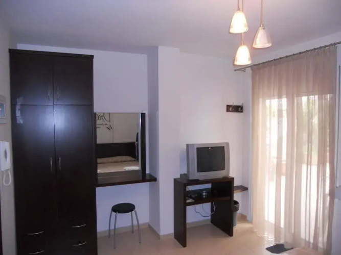 Ameris Studios & Apartments