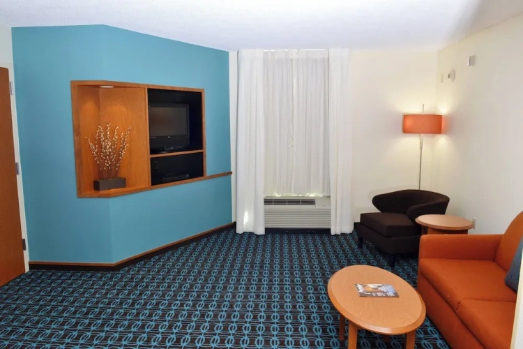 1 Bedroom Suite