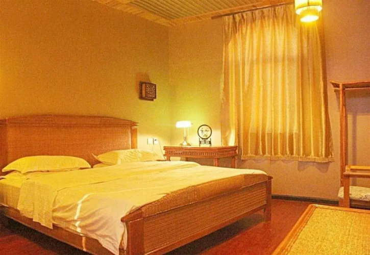 Chama Hotel