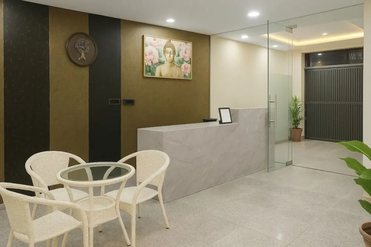 Let'stay- Sector-70 Noida