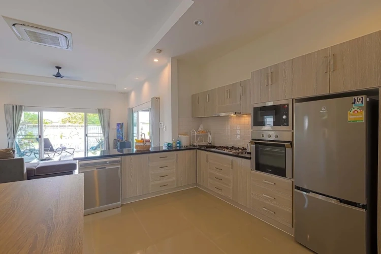 3 Bedrooms Villa