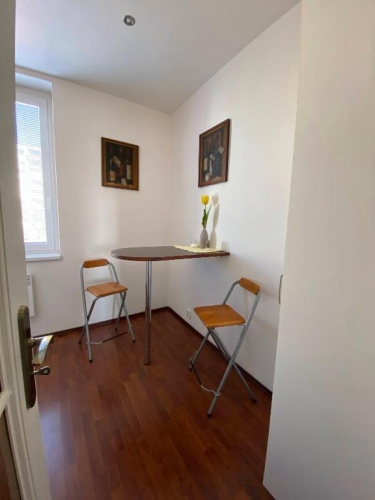 1 Bedroom Double Apartment with garden view