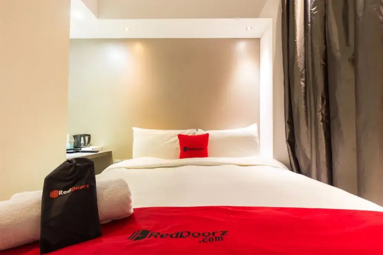 RedDoorz Plus @Little India
