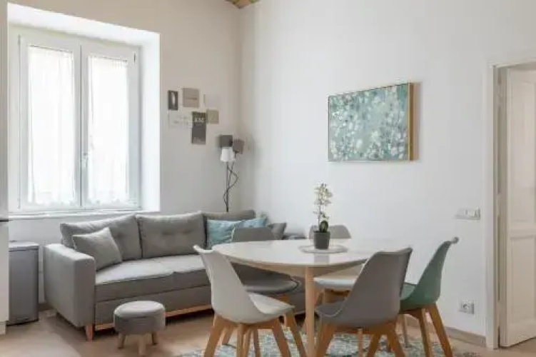 Iflat Saint Peter Bright Apartment