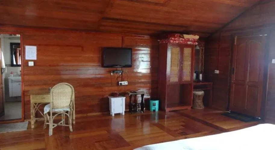 Surya Holidays Kodaikanal