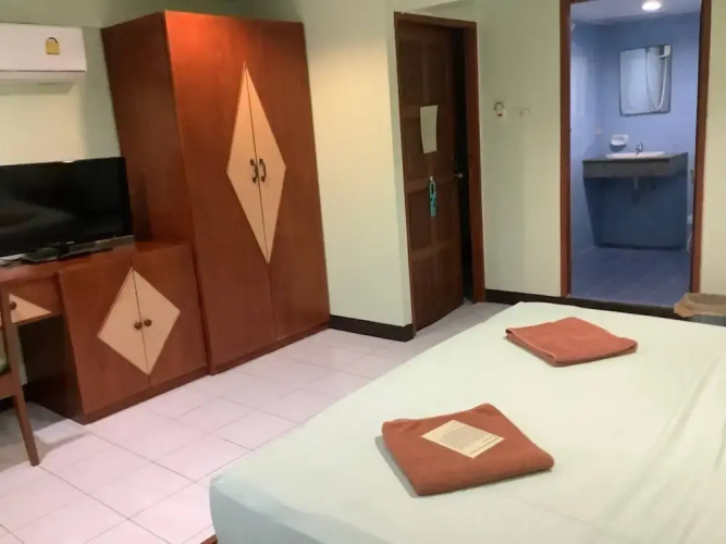 Freedom House Hotel