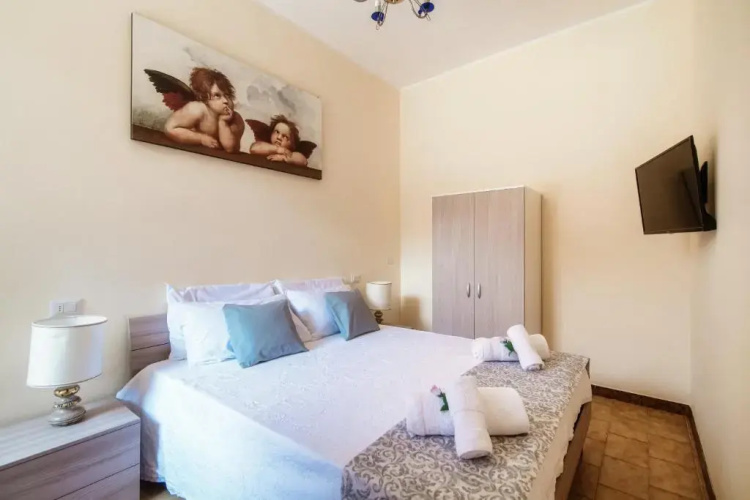 La Corte Apartments