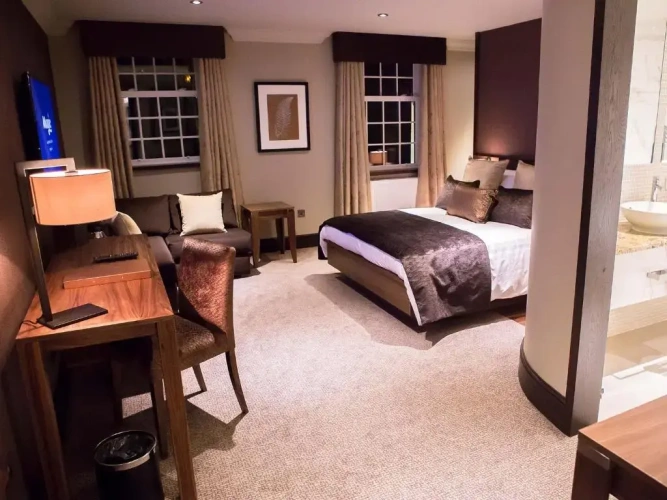 Double Suite