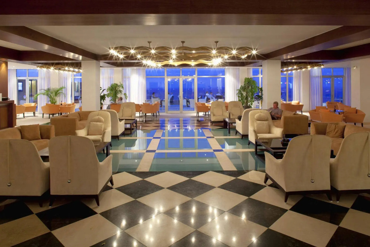 Apostolata Island Resort & Spa