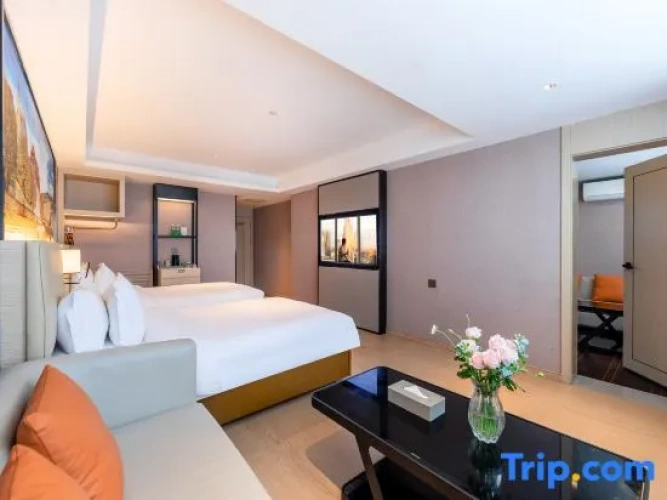 1 Bedroom Duplex Suite