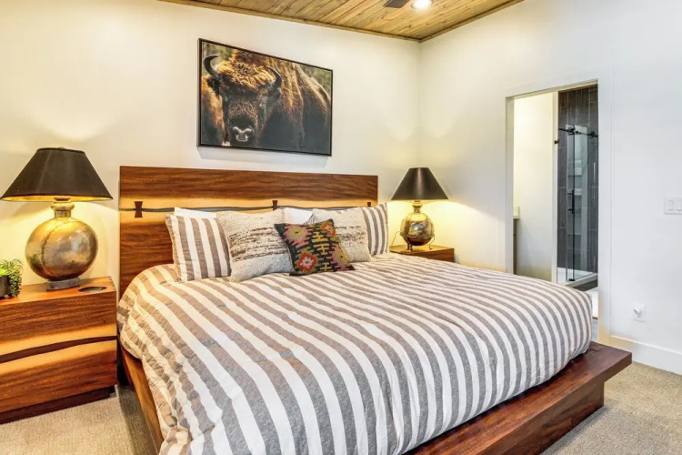 Brand New Modern Mountain Loft in Show Low