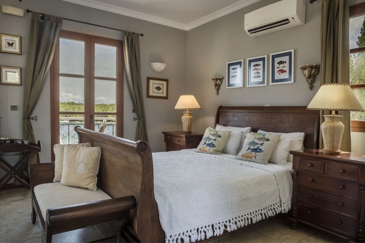 Executive Suite with balcony