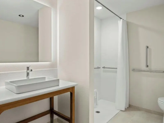 1 Bedroom Double Suite