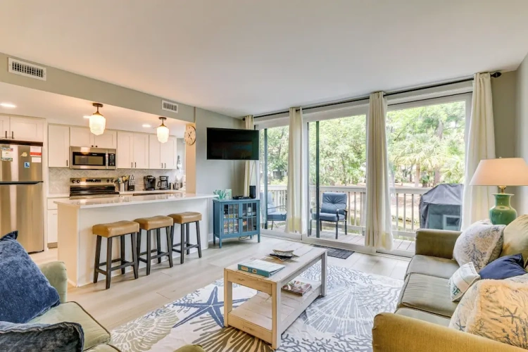 2 Bedrooms Apartment