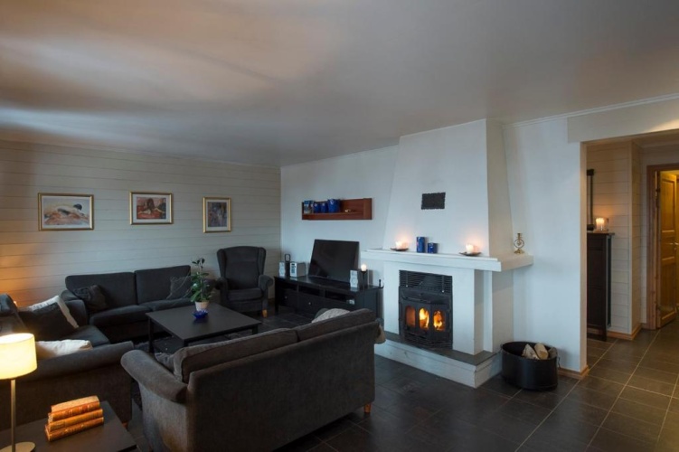 3 Bedrooms Apartment with balcony and with view