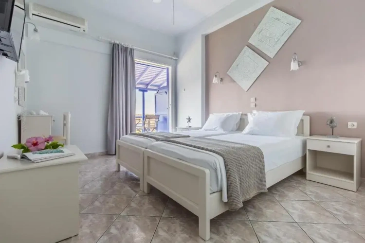 Standard Double room with sea view