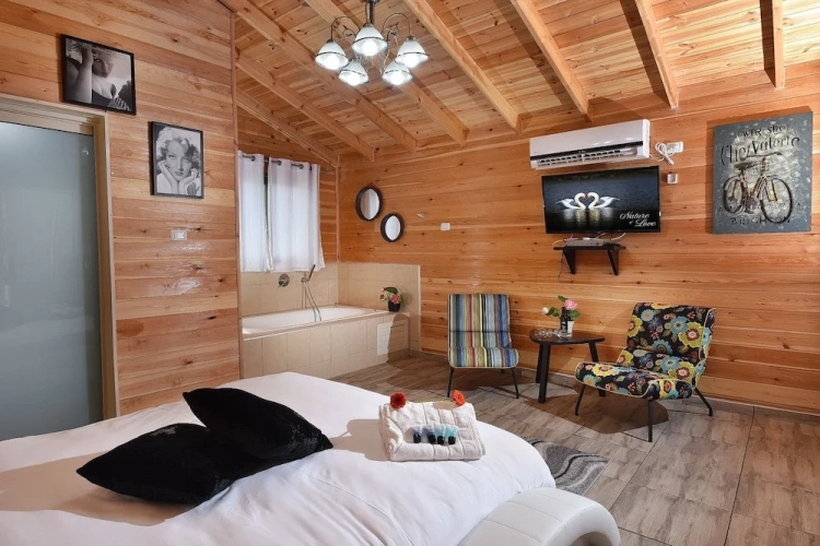 Double Chalet