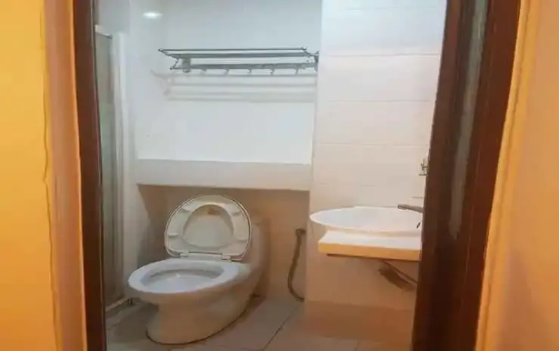 Indigo Inn Metro Prima