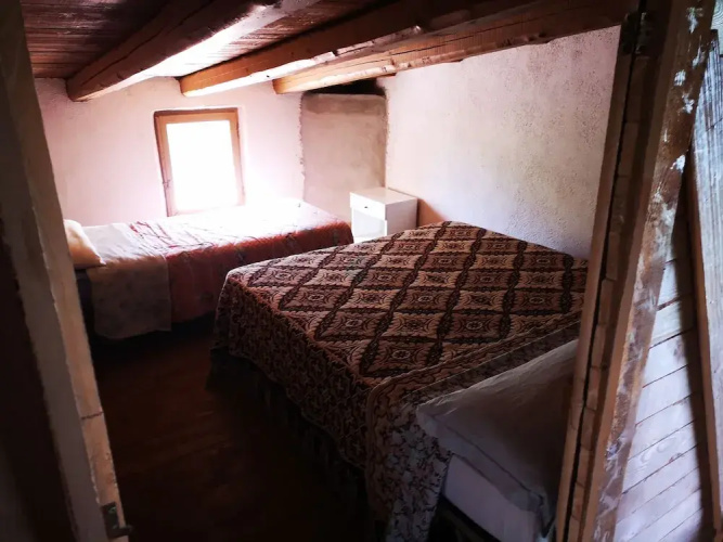 2nd Private Room in the Attic With Shared Bathroom use