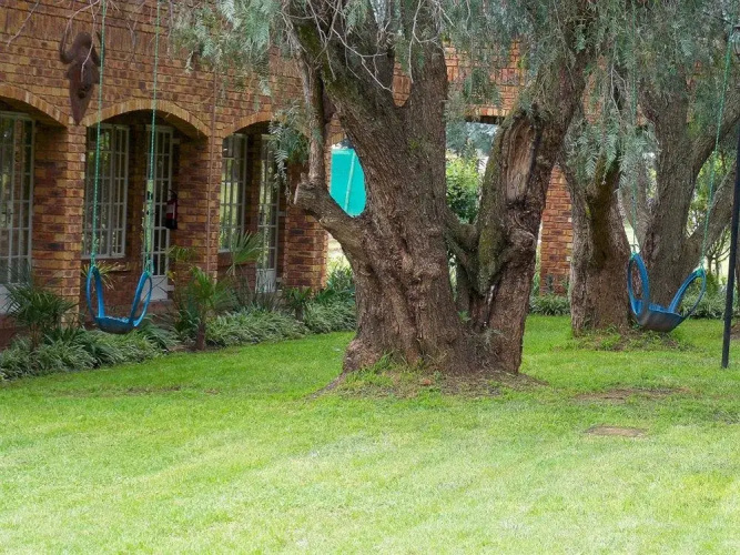 Sarabi Country Lodge