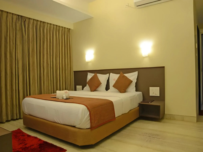 OYO 2726 Hotel Elegant