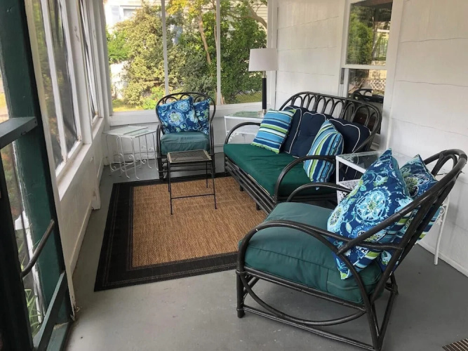 Hickman Street 103