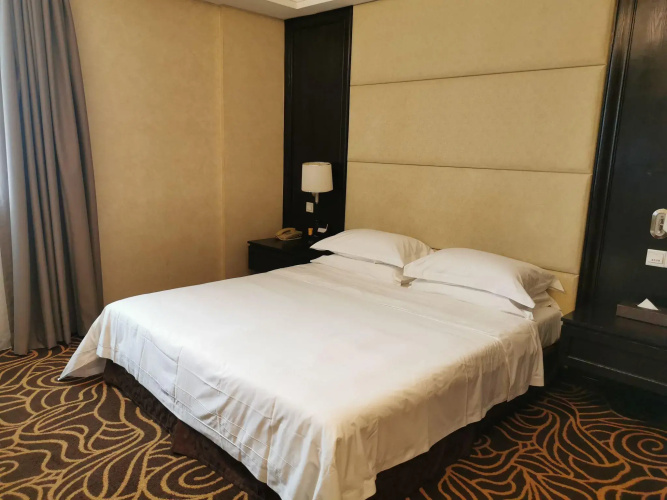 Huashi Hotel