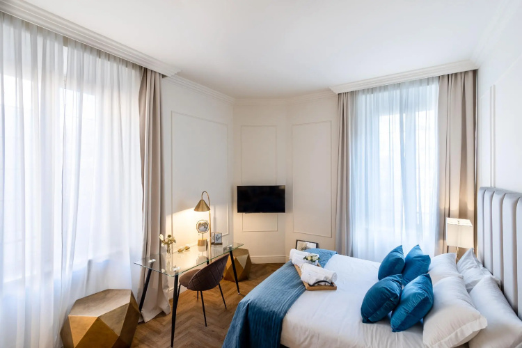 Les Chambres d' Or