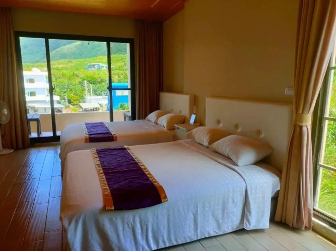 Classic Quadruple room