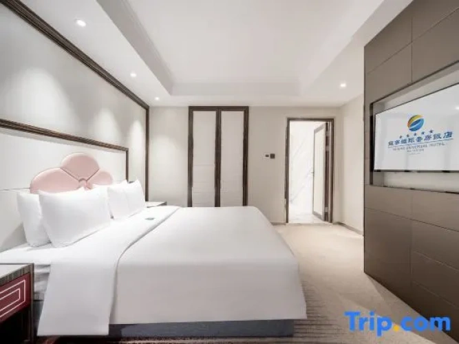 Premium Double Suite with city view