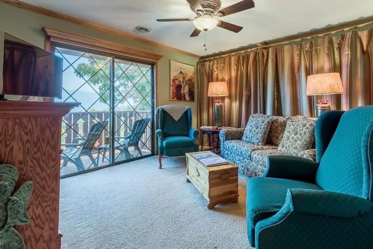Foxtrot Bed and Breakfast