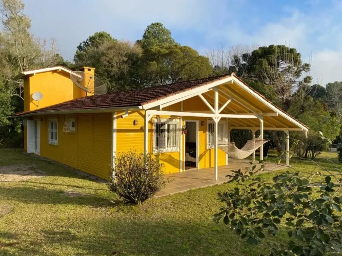 3 Bedrooms Cottage
