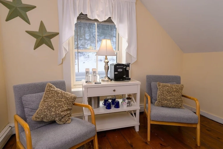 Standard Quadruple Family room