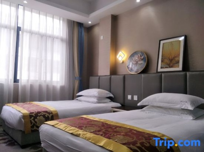 Deluxe Double room with mountain view