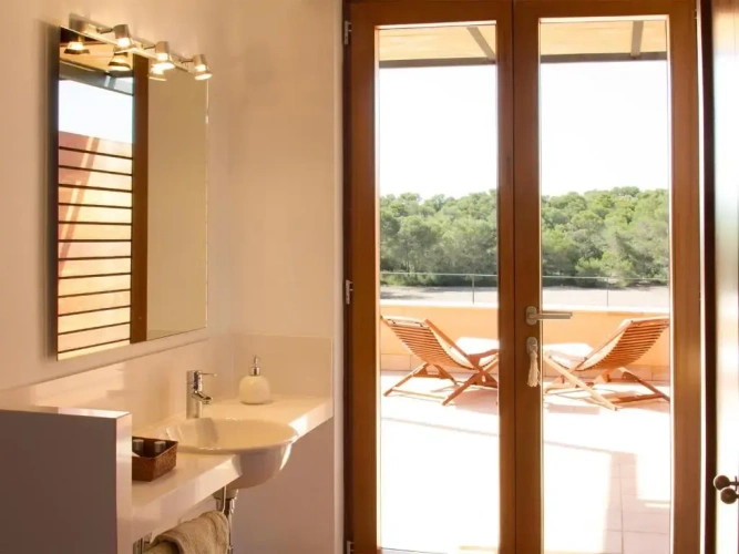 Standard Double room with pool view