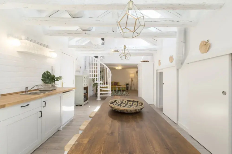Plaza Mayor Attic