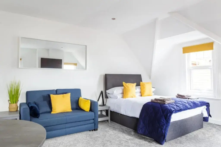 Beach View Luxury Apartment