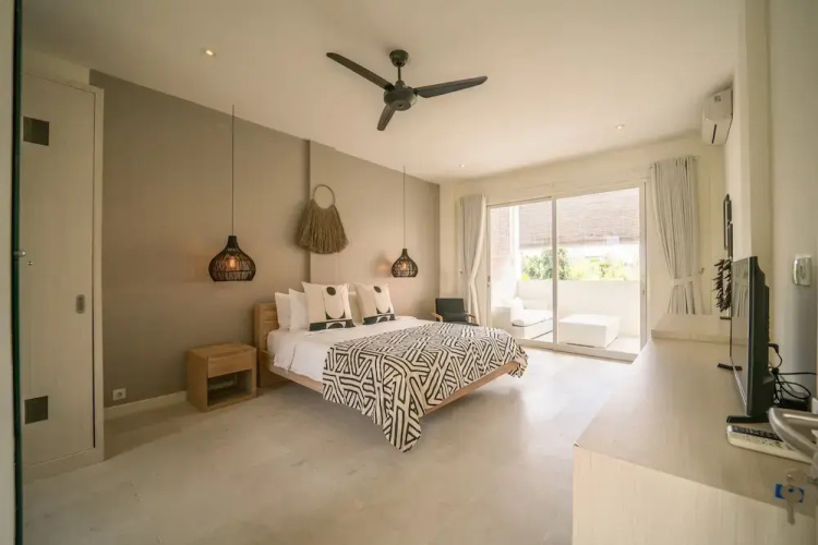 Levi Villa