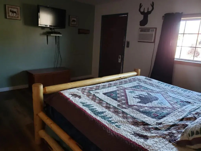 Crescent Moon Motel