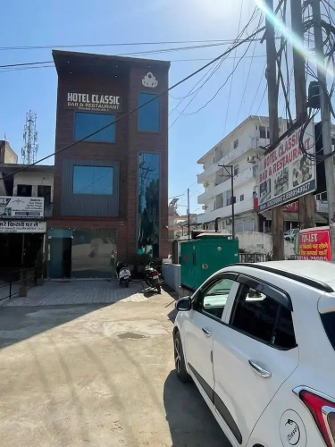 Hotel Classic Bar & Restaurant